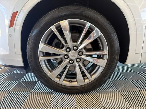 Used 2020 Cadillac XT6 Premium Luxury AWD/4WD image 10