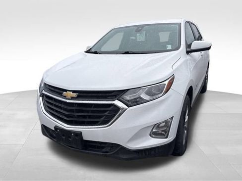 Used 2021 Chevrolet Equinox LT w/ LPO, Cargo Package image 2