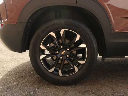 Used 2023 Chevrolet TrailBlazer LT image 7