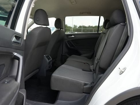 Used 2021 Volkswagen Tiguan S FWD image 18