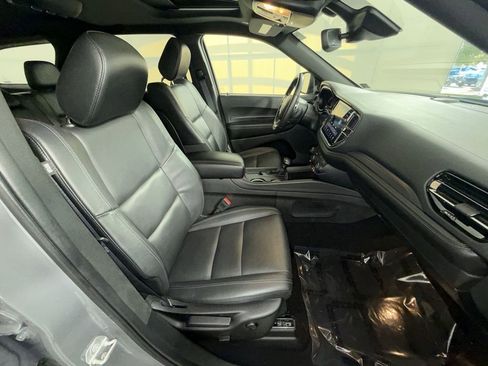 Used 2022 Dodge Durango GT image 28