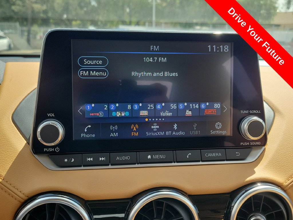 Used 2025 Nissan Sentra SV w/ SV Premium Package FWD image 11
