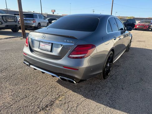 Used 2018 Mercedes-Benz E 63 AMG S image 7