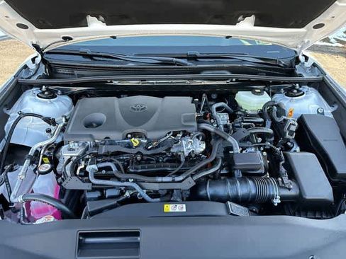 Used 2025 Toyota Camry SE w/ Multimedia Upgrade Package FWD image 25