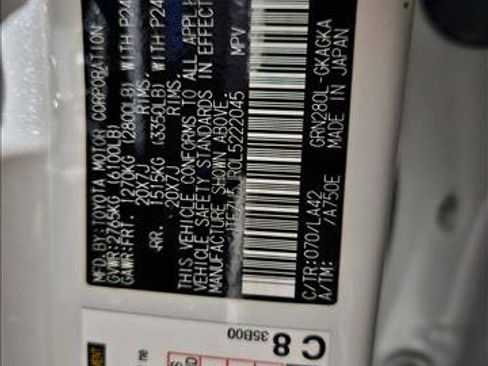 Used 2020 Toyota 4Runner Limited image 25