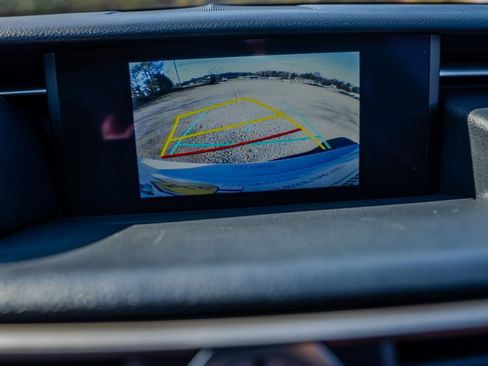 Used 2017 Lexus RC 200t F Sport image 21