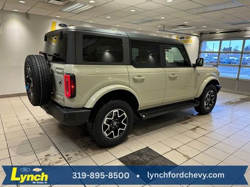 New 2025 Ford Bronco Outer Banks image 19