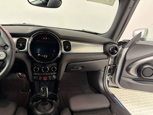 Used 2024 MINI Cooper S FWD image 30