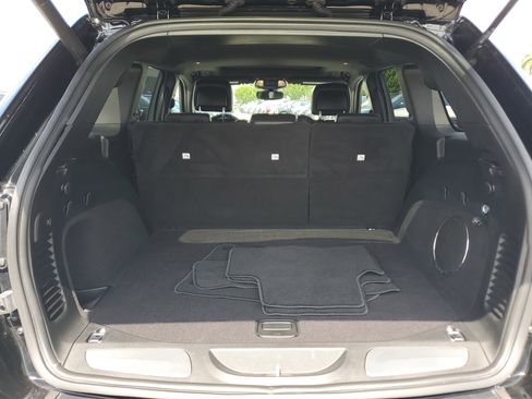 Used 2021 Jeep Grand Cherokee Trailhawk image 17