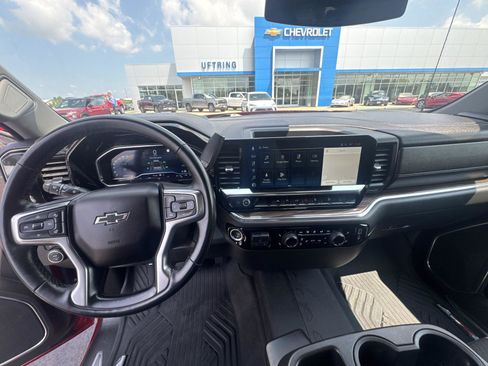 Used 2023 Chevrolet Silverado 1500 RST w/ Z71 Off-Road Package AWD/4WD image 19