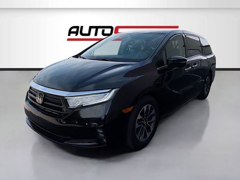 Used 2024 Honda Odyssey EX-L image 3