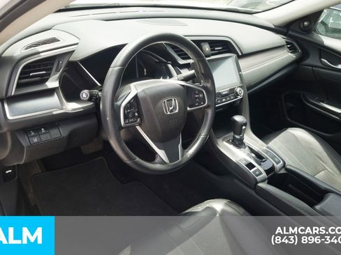 Used 2017 Honda Civic Touring image 5