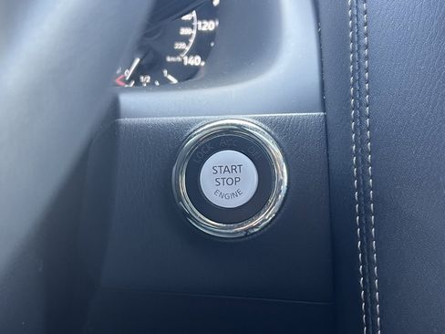 Used 2022 Nissan Armada Platinum w/ Captain's Chairs Package image 30