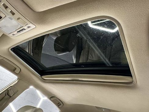 Used 2004 Lexus RX 330 AWD image 32