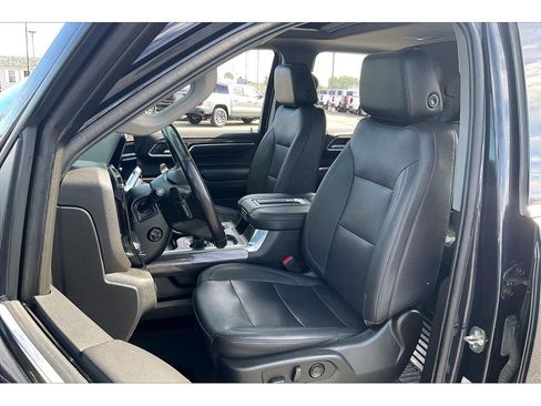 Used 2022 Chevrolet Silverado 1500 LTZ w/ LTZ Premium Package AWD/4WD image 27