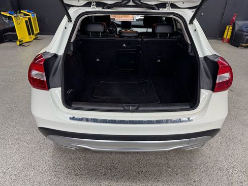 Used 2017 Mercedes-Benz GLA 250 4MATIC image 15