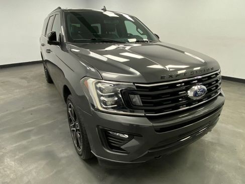 Used 2021 Ford Expedition Max Limited image 8