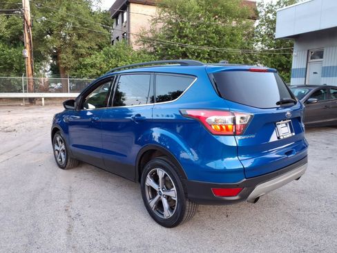 Used 2017 Ford Escape SE w/ Equipment Group 201A FWD image 5