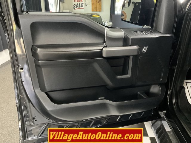 Used 2015 Ford F150 XLT w/ Equipment Group 302A Luxury AWD/4WD image 12