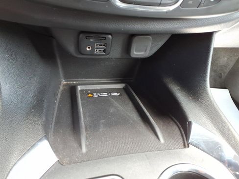 Used 2023 Chevrolet Traverse High Country w/ LPO, Floor Liner Package AWD/4WD image 22