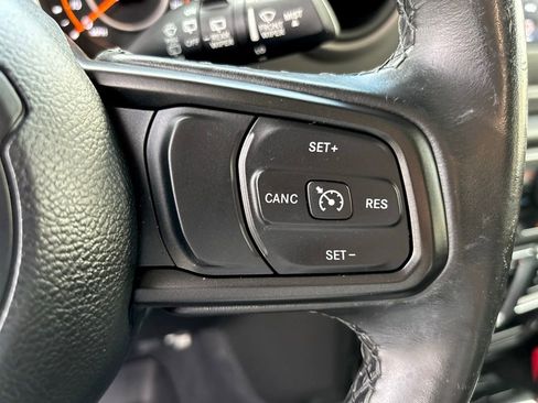 Used 2021 Jeep Wrangler Sport S image 16
