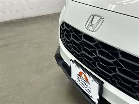 New 2026 Honda HR-V LX image 30