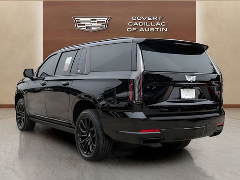 Certified 2025 Cadillac Escalade ESV Premium Luxury w/ Touring Package AWD/4WD image 3