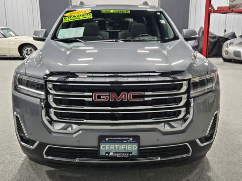 Certified 2023 GMC Acadia SLT w/ Technology Package image 8