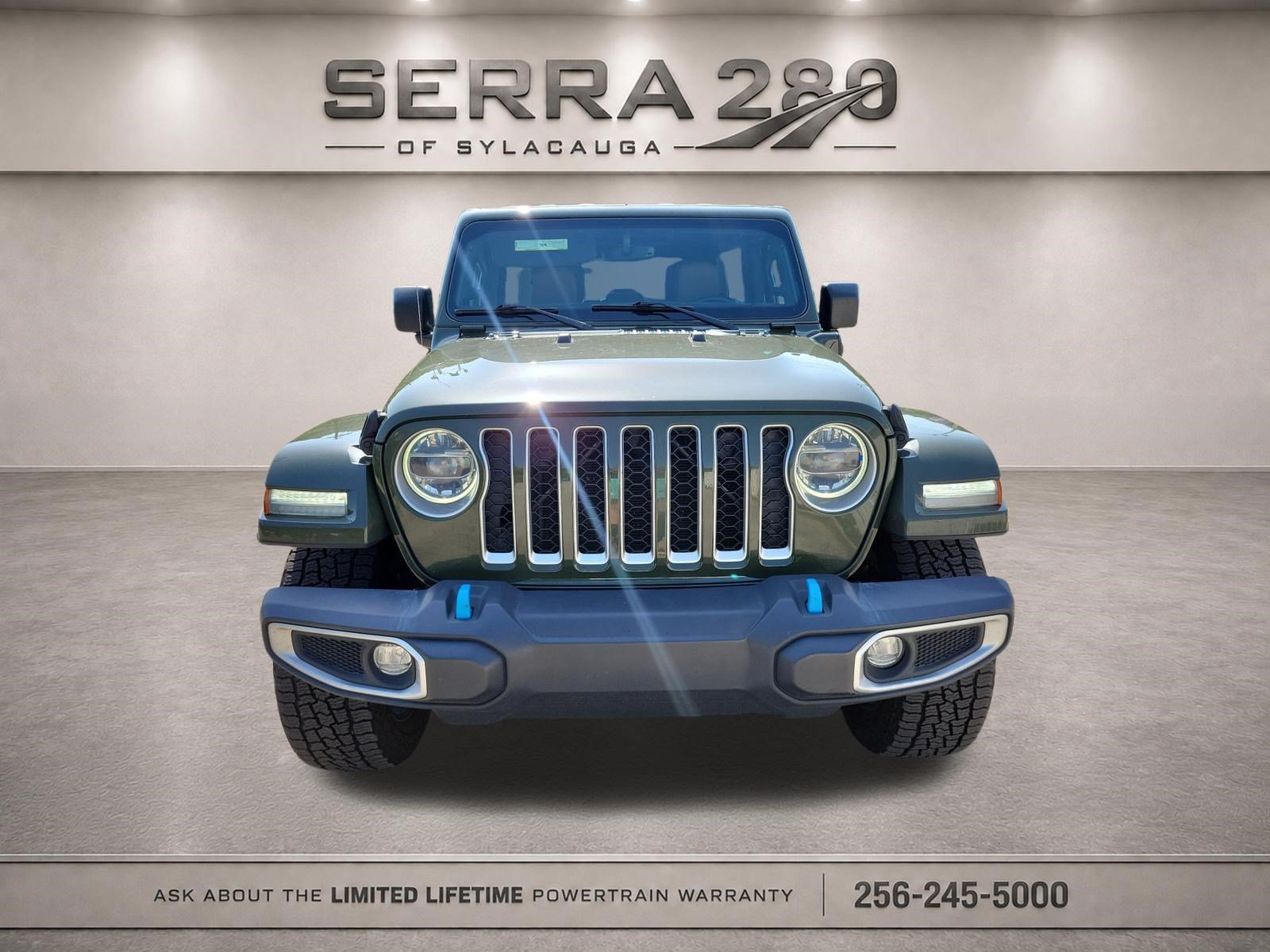 Used 2022 Jeep Wrangler Unlimited Sahara w/ Cold Weather Group AWD/4WD image 2