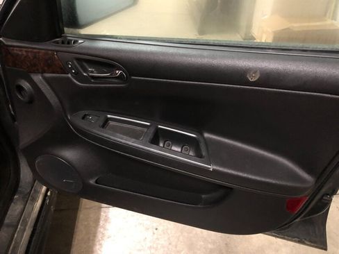 Used 2012 Chevrolet Impala LTZ image 20