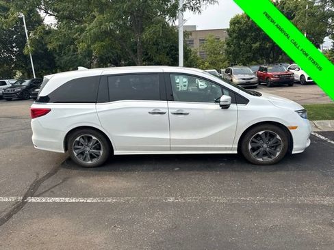 Used 2023 Honda Odyssey Elite image 6