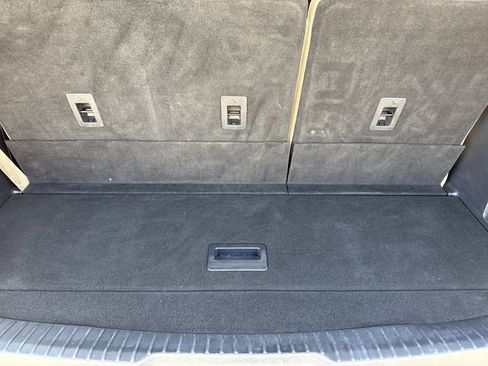 Certified 2022 Ford Expedition XLT image 10