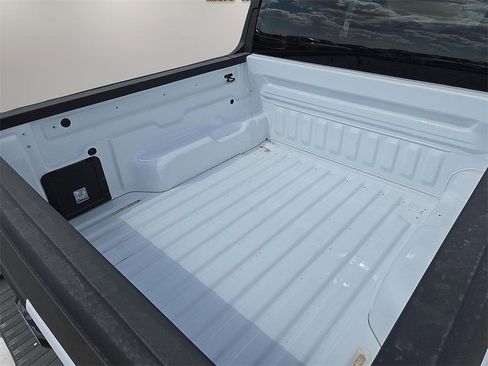 New 2025 Ford Maverick XL w/ Equipment Group 102A image 9