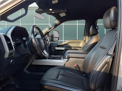 Used 2022 Ford F350 Lariat image 20