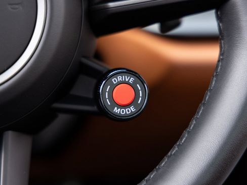 New 2026 Porsche 911 Carrera 4S image 15