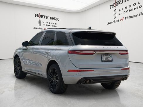 New 2026 Lincoln Corsair Premiere FWD image 5