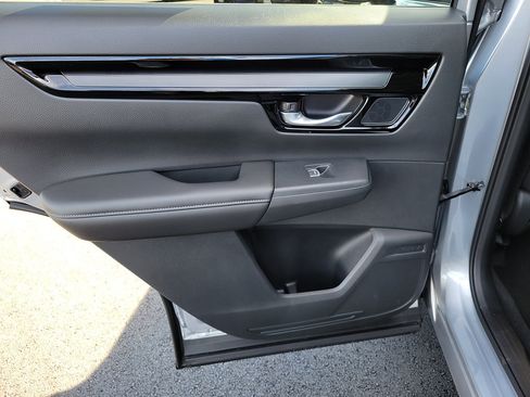 Certified 2025 Honda CR-V EX-L image 14