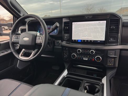 New 2026 Ford F450 Platinum w/ FX4 Off-Road Package image 35