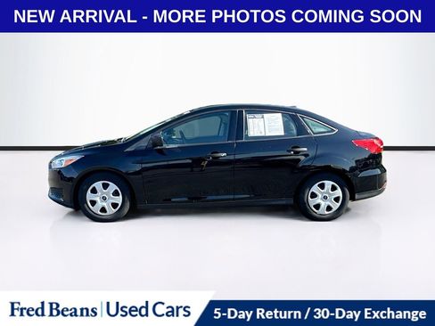Used 2016 Ford Focus S FWD image 4