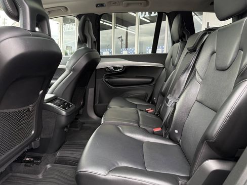 Used 2021 Volvo XC90 T5 Momentum w/ Advanced Package AWD/4WD image 25
