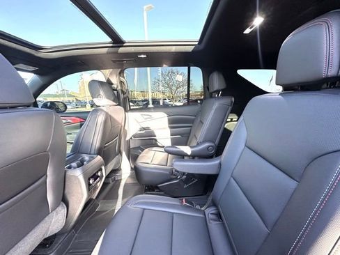 Used 2026 Chevrolet Traverse Z71 w/ LPO, Floor Liner Package image 21