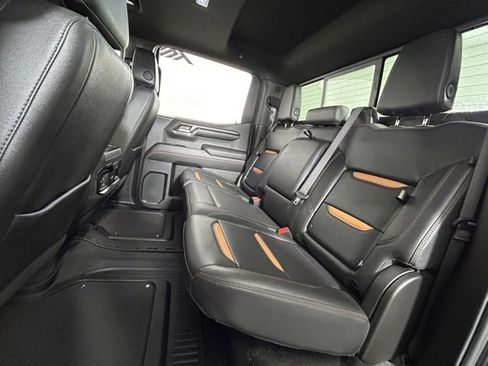 Used 2024 GMC Sierra 1500 AT4 w/ AT4 Premium Package image 17