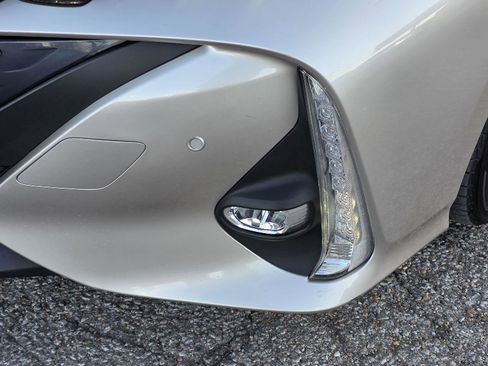 Used 2017 Toyota Prius Prime Plus image 34