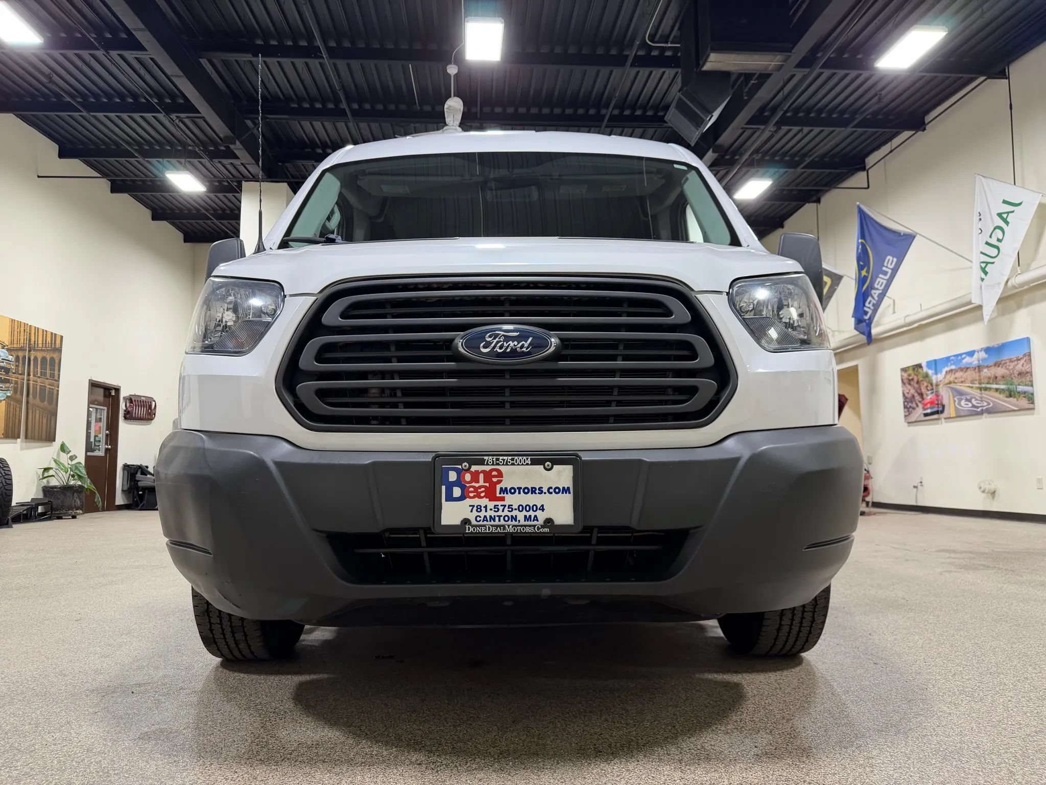 Used 2015 Ford Transit 250 148 Medium Roof RWD image 13