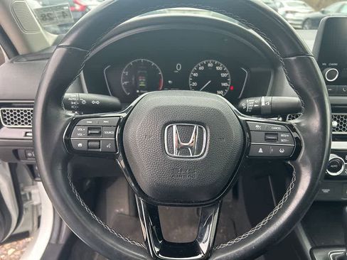 Used 2023 Honda Civic EX image 16