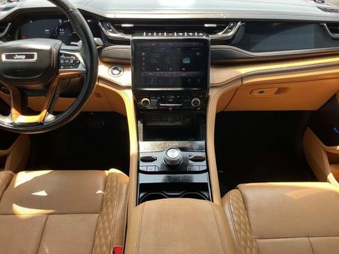 Used 2022 Jeep Grand Cherokee L Summit AWD/4WD image 16