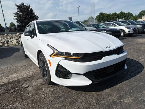 Used 2024 Kia K5 GT-Line w/ GT-Line Premium Package FWD image 3