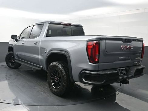 Used 2023 GMC Sierra 1500 AT4X image 4