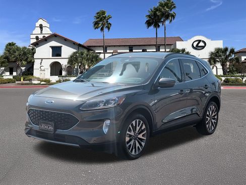 Used 2020 Ford Escape Titanium AWD/4WD image 5