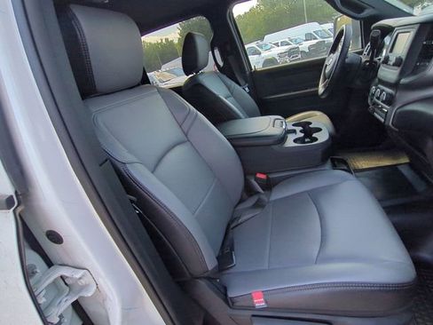 New 2024 RAM 3500 Tradesman image 38